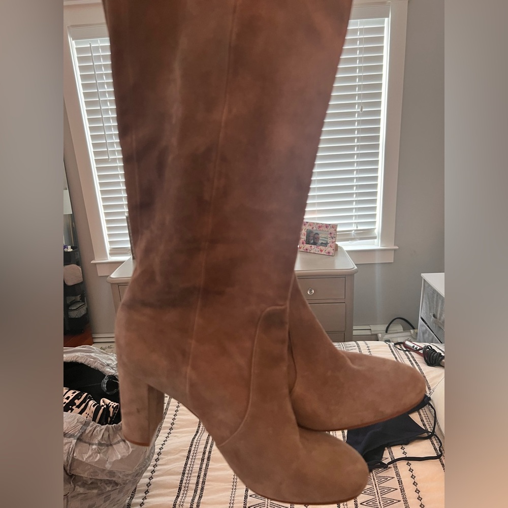 Vince Camuto worn once taupe suede heel boots
